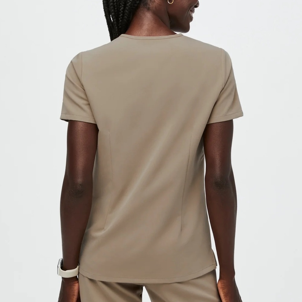 Catarina One-Pocket Scrub Top - Picture 6 of 6